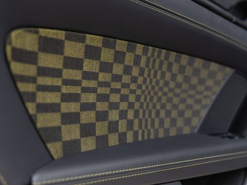 Certified 2026 Porsche 911 GTS RWD image 33
