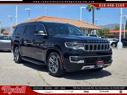 Certified 2024 Jeep Wagoneer L Series II w/ Flexible Seating Group