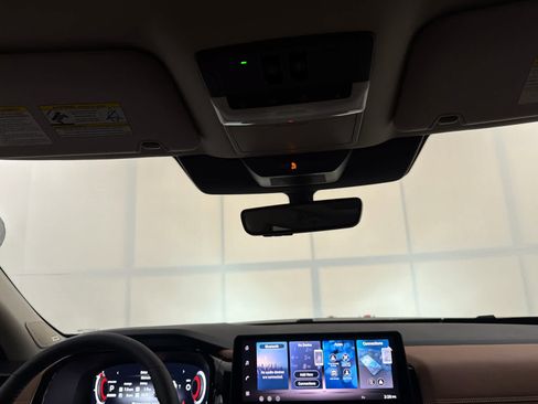 New 2026 Nissan Pathfinder Platinum FWD image 21