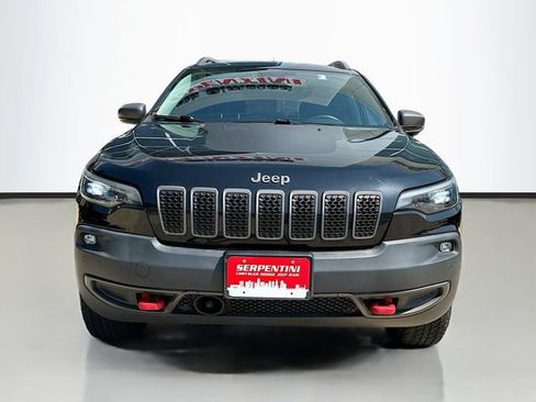 Used 2019 Jeep Cherokee Trailhawk AWD/4WD image 4