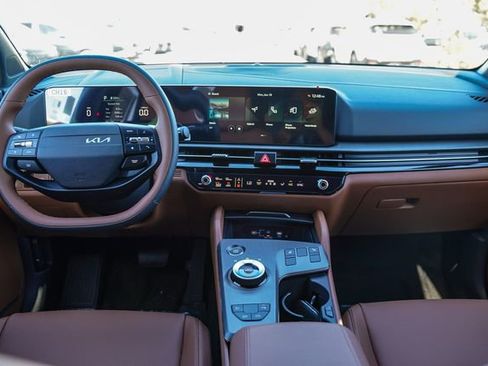 New 2026 Kia Sportage X-Line AWD/4WD image 14