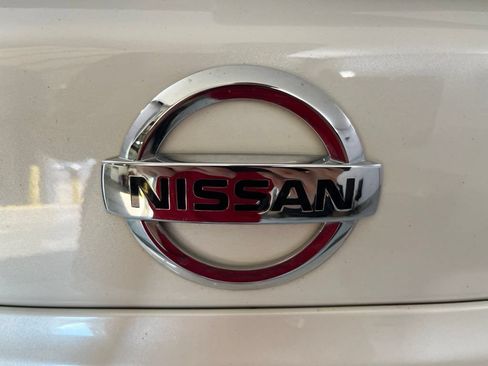 Used 2015 Nissan Murano Platinum w/ Platinum Technology Package AWD/4WD image 45