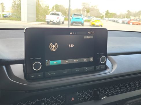 Used 2024 Honda Accord EX image 20