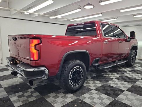 Used 2025 Chevrolet Silverado 2500 LTZ w/ LTZ Plus Package RWD image 8