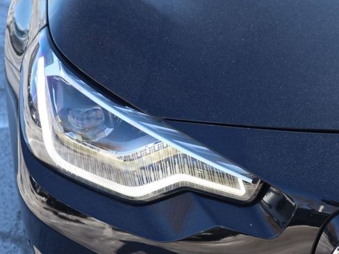 Used 2023 BMW 230i xDrive Coupe image 10