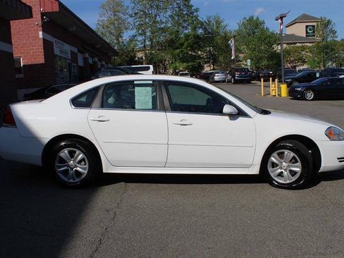 Used 2016 Chevrolet Impala Limited LS FWD image 6