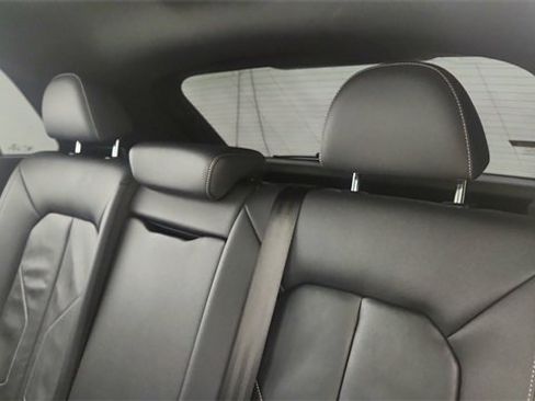 Used 2023 Audi Q3 2.0T Premium Plus w/ Premium Plus Package image 32