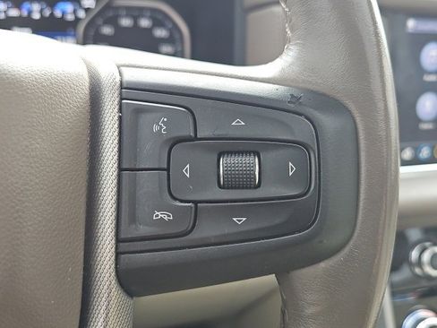 Used 2021 GMC Yukon Denali w/ Denali Premium Package image 31