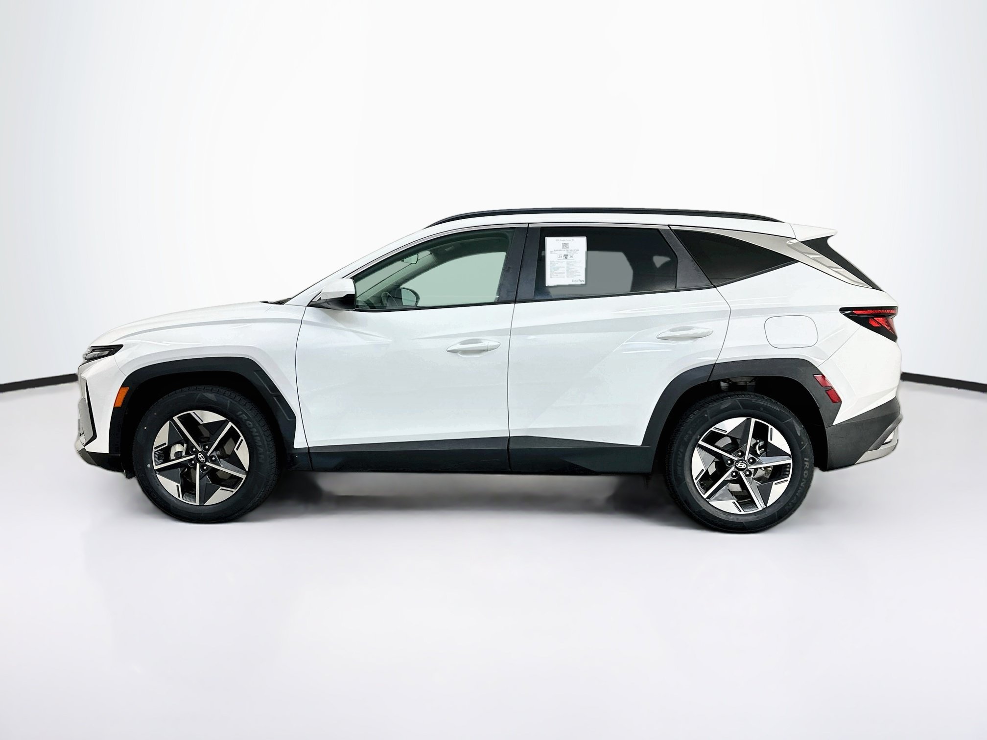 Used 2025 Hyundai Tucson SEL AWD/4WD image 4
