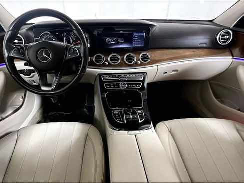 Used 2018 Mercedes-Benz E 300 image 15