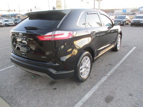 Used 2022 Ford Edge SEL image 19