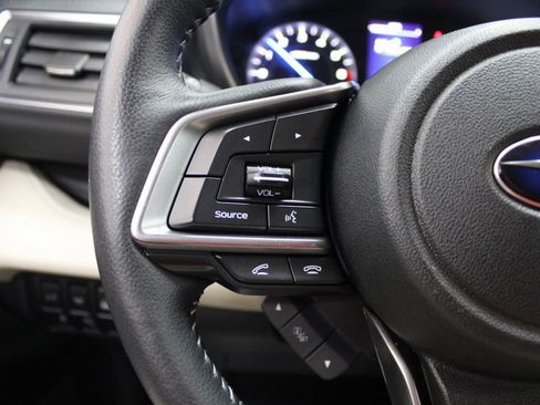 Used 2020 Subaru Ascent Limited AWD/4WD image 39