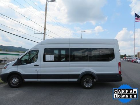 Used 2019 Ford Transit 350 XL image 8