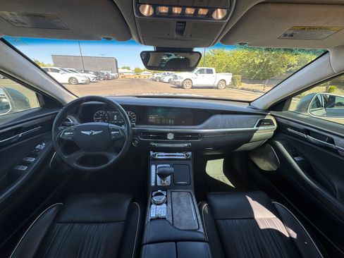 Used 2021 Genesis G90 3.3T Premium RWD image 20
