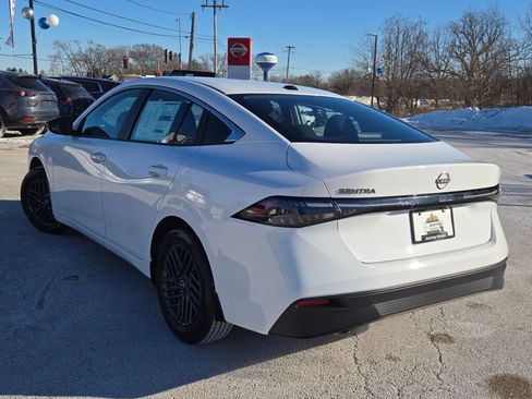 Used 2026 Nissan Sentra SV w/ SV Convenience Package FWD image 14