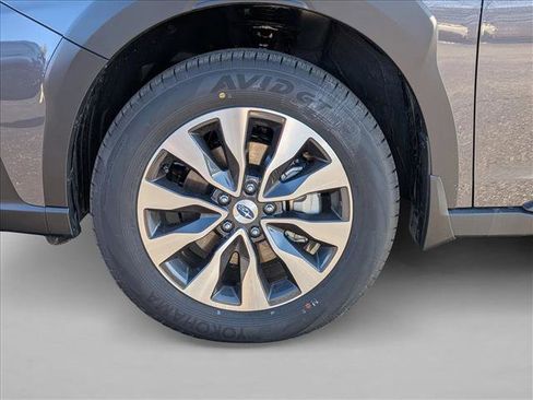 New 2025 Subaru Outback Limited image 9