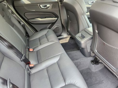 New 2025 Volvo XC60 B5 Plus w/ Protection Package Premier image 20