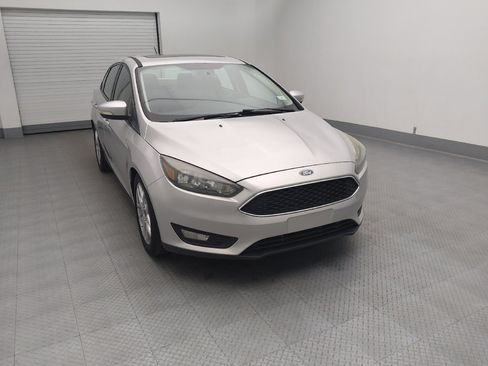 Used 2015 Ford Focus SE w/ Equipment Group 201A FWD image 14