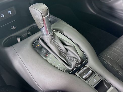 New 2026 Honda HR-V LX image 17