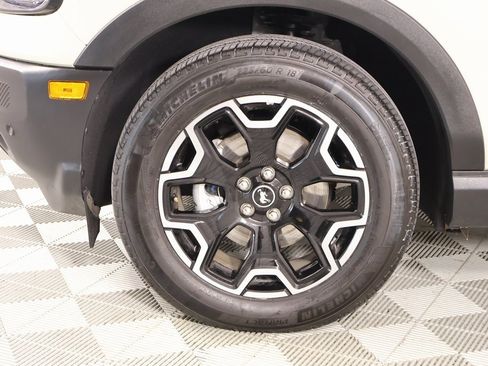 Used 2025 Ford Bronco Sport Outer Banks w/ Outer Banks Tech Package+ image 19