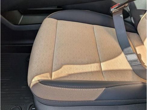 New 2026 Chevrolet Equinox ACTIV w/ Convenience Package III image 24