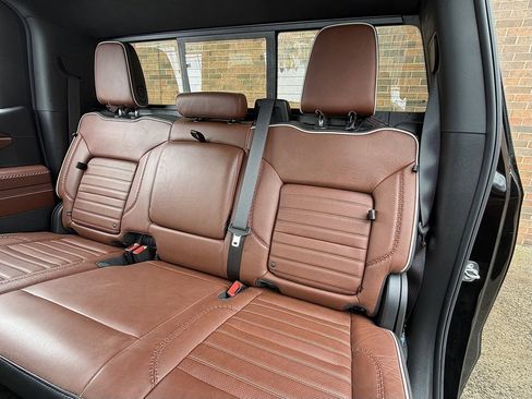 Used 2024 GMC Sierra 1500 Denali Ultimate image 19