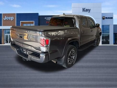 Used 2023 Toyota Tacoma TRD Sport w/ Technology Package AWD/4WD image 7