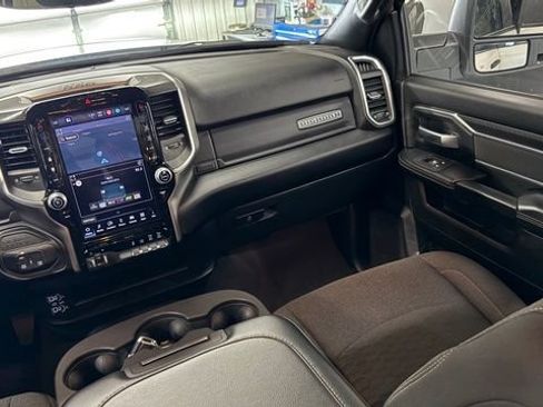 Used 2025 RAM 2500 Big Horn AWD/4WD image 28
