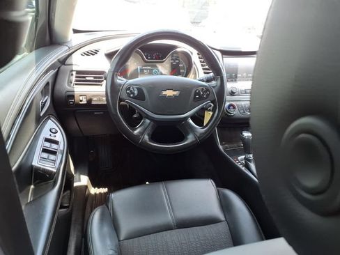 Used 2016 Chevrolet Impala LT w/ Convenience Package FWD image 6