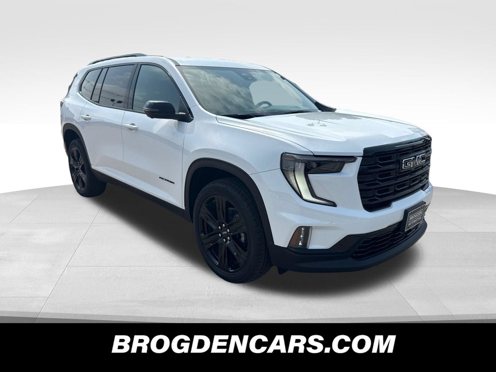 New 2026 GMC Acadia Elevation w/ Black Edition FWD 360° Tour
