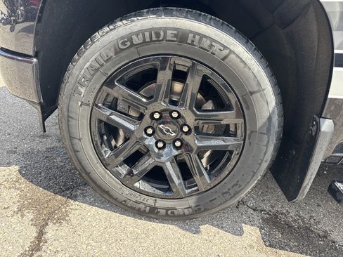 Used 2023 Chevrolet Silverado 1500 Custom w/ LPO, Dark Essentials Package image 8