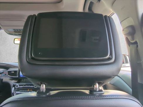 Used 2022 Ford Explorer Limited w/ Hybrid Equipment Group 310A RWD image 25
