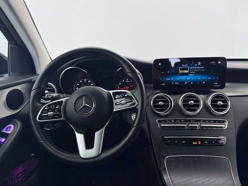 Certified 2022 Mercedes-Benz GLC 300 image 3
