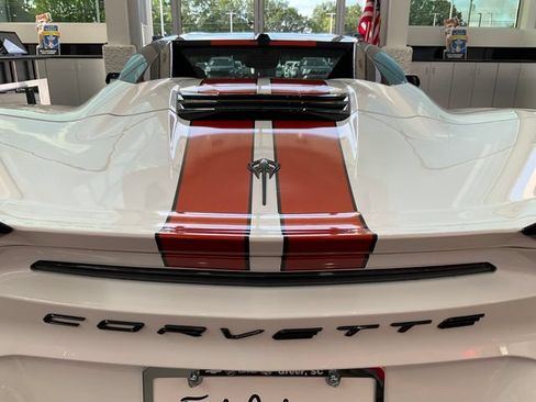 Used 2025 Chevrolet Corvette E-Ray AWD/4WD image 21