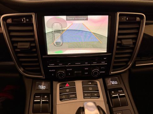 Used 2012 Porsche Panamera 4 image 26