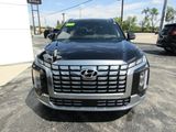 Used 2023 Hyundai Palisade Calligraphy image 2