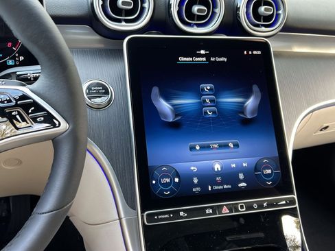 New 2026 Mercedes-Benz C 300 4MATIC Sedan image 19