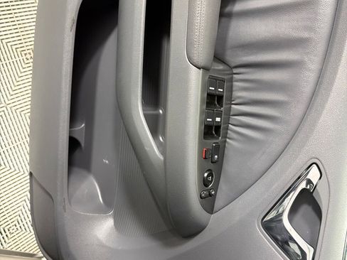 Used 2005 Honda Odyssey EX-L image 9