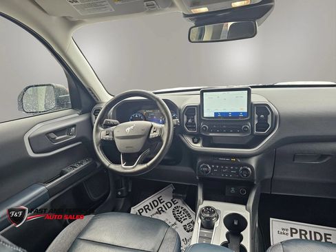 Used 2021 Ford Bronco Sport Outer Banks AWD/4WD image 16
