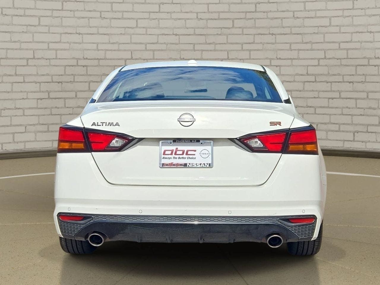 Used 2024 Nissan Altima 2.5 SR FWD image 6