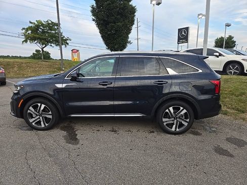 Used 2023 Kia Sorento EX AWD/4WD image 10
