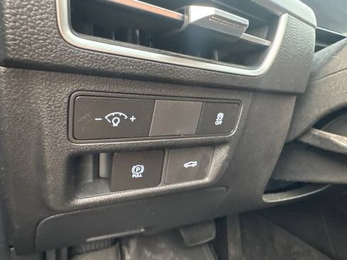 Used 2025 Hyundai Sonata SEL AWD/4WD image 8