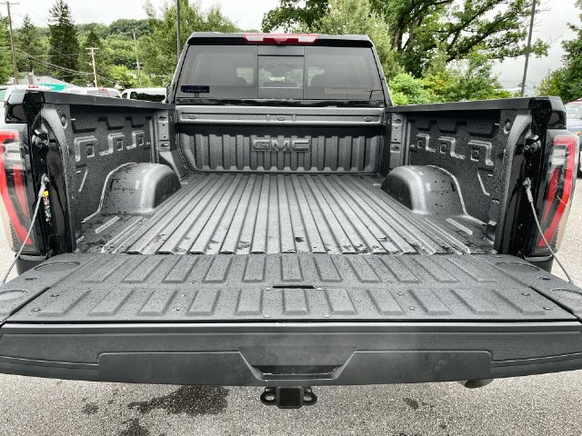 New 2026 GMC Sierra 2500 AT4 w/ AT4 Premium Plus Package AWD/4WD image 29