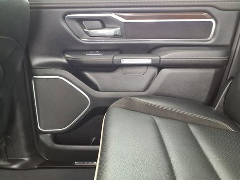 Used 2022 RAM 1500 Laramie AWD/4WD image 34