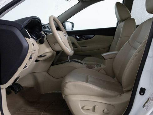 Used 2015 Nissan Rogue SL w/ SL Premium Package image 19