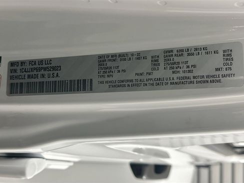 Used 2023 Jeep Wrangler Sahara w/ Cold Weather Group image 12