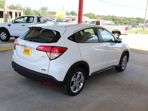 Used 2022 Honda HR-V LX image 39