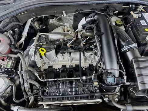 Used 2020 Volkswagen Jetta S w/ Driver Assistance Package image 31