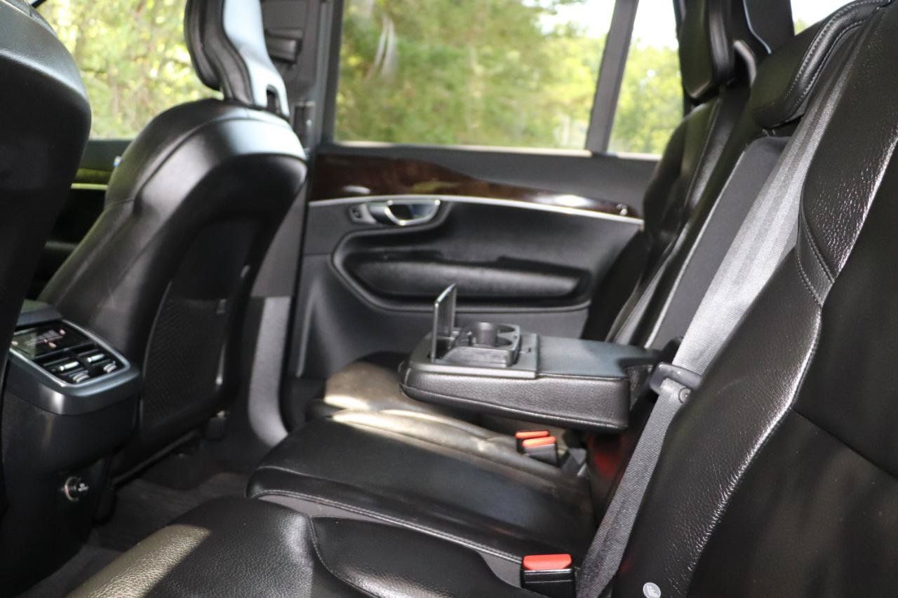 Used 2019 Volvo XC90 T6 Momentum AWD/4WD image 33