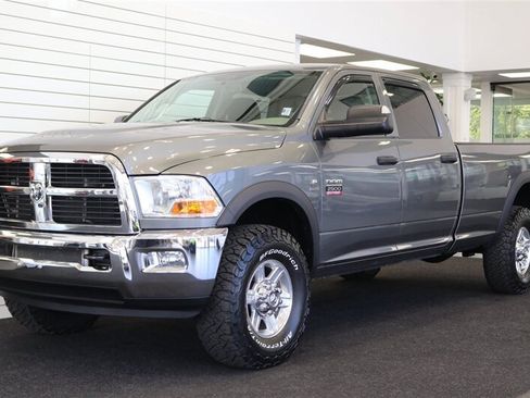 Used 2012 RAM 2500 ST w/ Popular Equipment Group AWD/4WD image 3